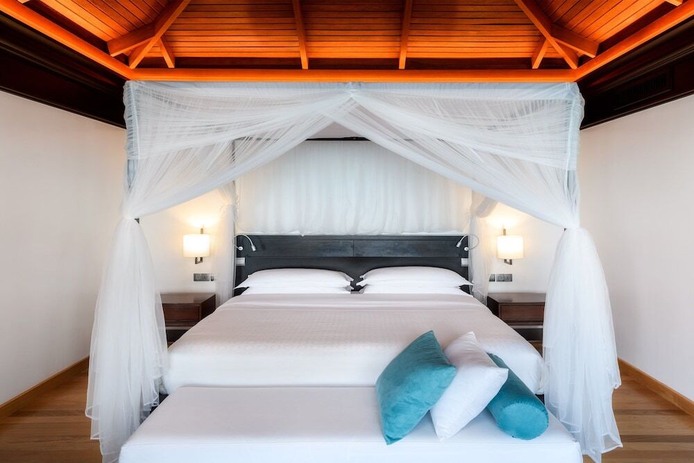 Sheraton Maldives Full Moon Resort and Spa