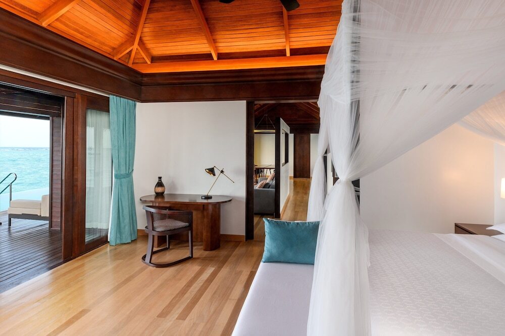 Sheraton Maldives Full Moon Resort and Spa