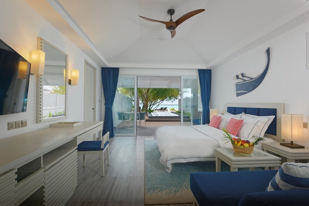 Villa Nautica Paradise Island Resort & Spa