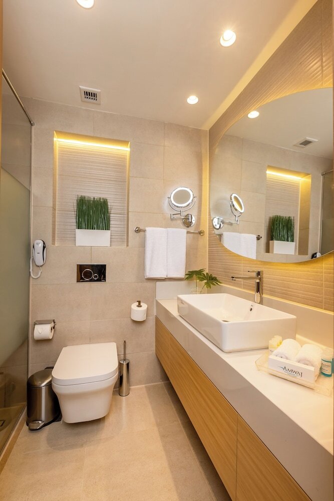 Amwaj Oyoun Resort & Casino