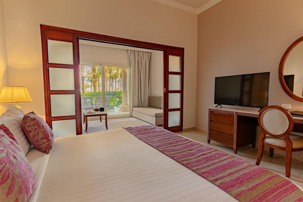 Baron Palace Sahl Hasheesh