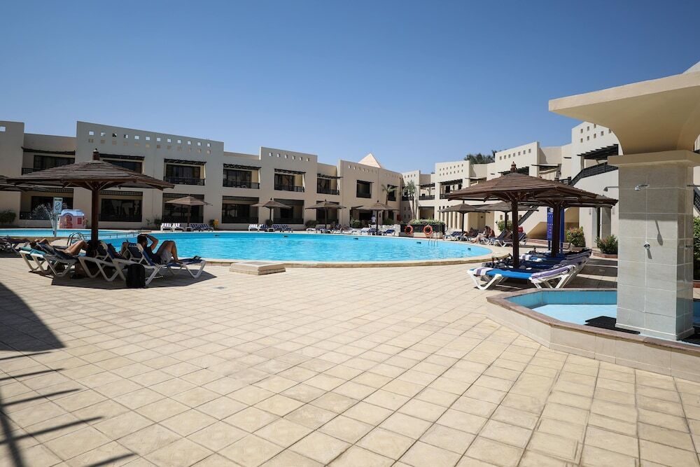 Blend Club Aqua Resort