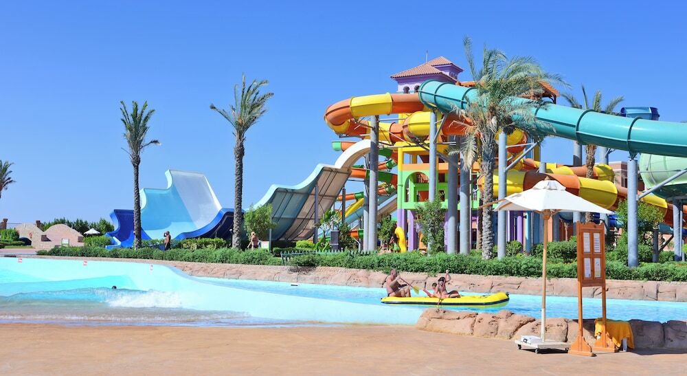 Charmillion Club Aqua Park