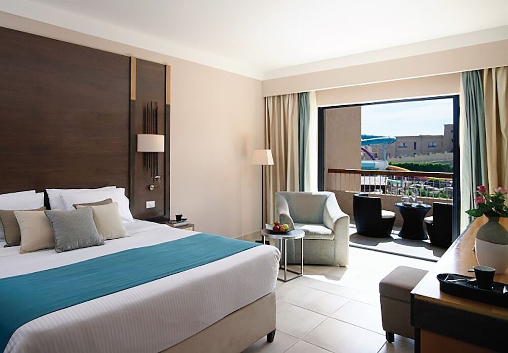 Coral Sea Aqua Club