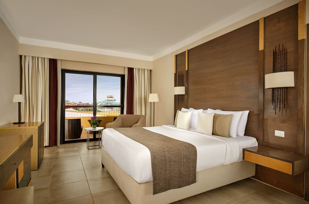 Coral Sea Aqua Club