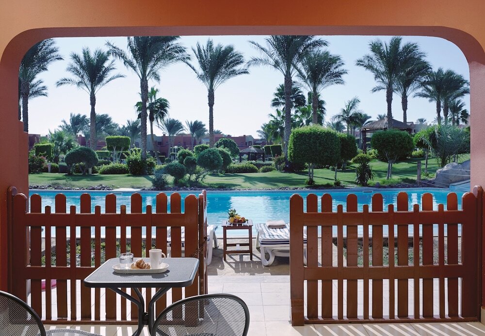 Coral sea Holiday Resort & Aqua park