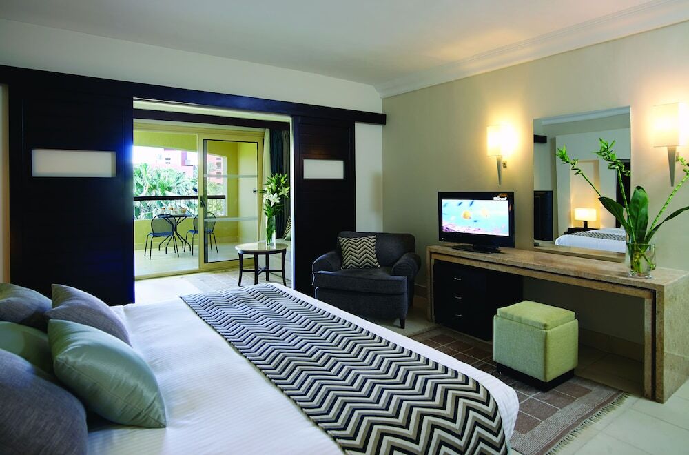 Coral sea Holiday Resort & Aqua park