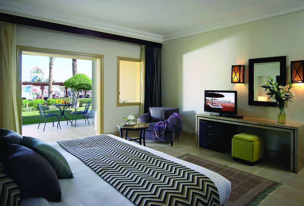 Coral sea Holiday Resort & Aqua park