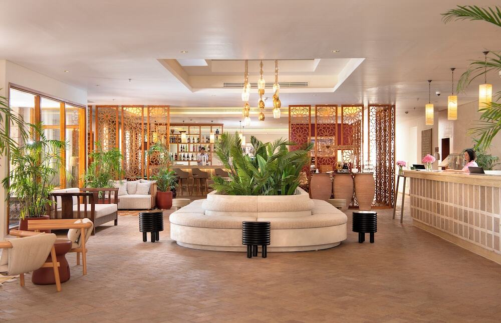 Fort Arabesque Resort, Spa & Villas