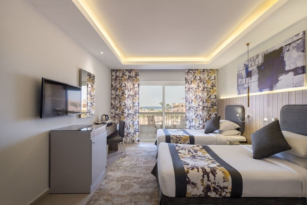 Hurghada Long Beach Resort