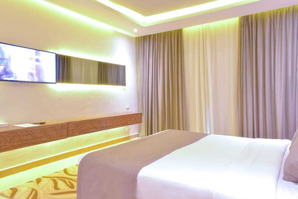 Jasmine Palace Resort & Spa