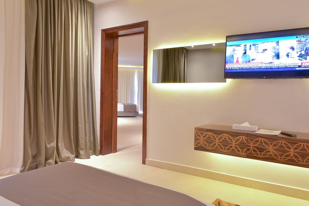 Jasmine Palace Resort & Spa