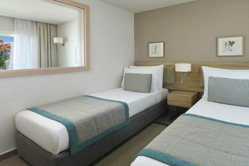 Jaz Fanara Residence