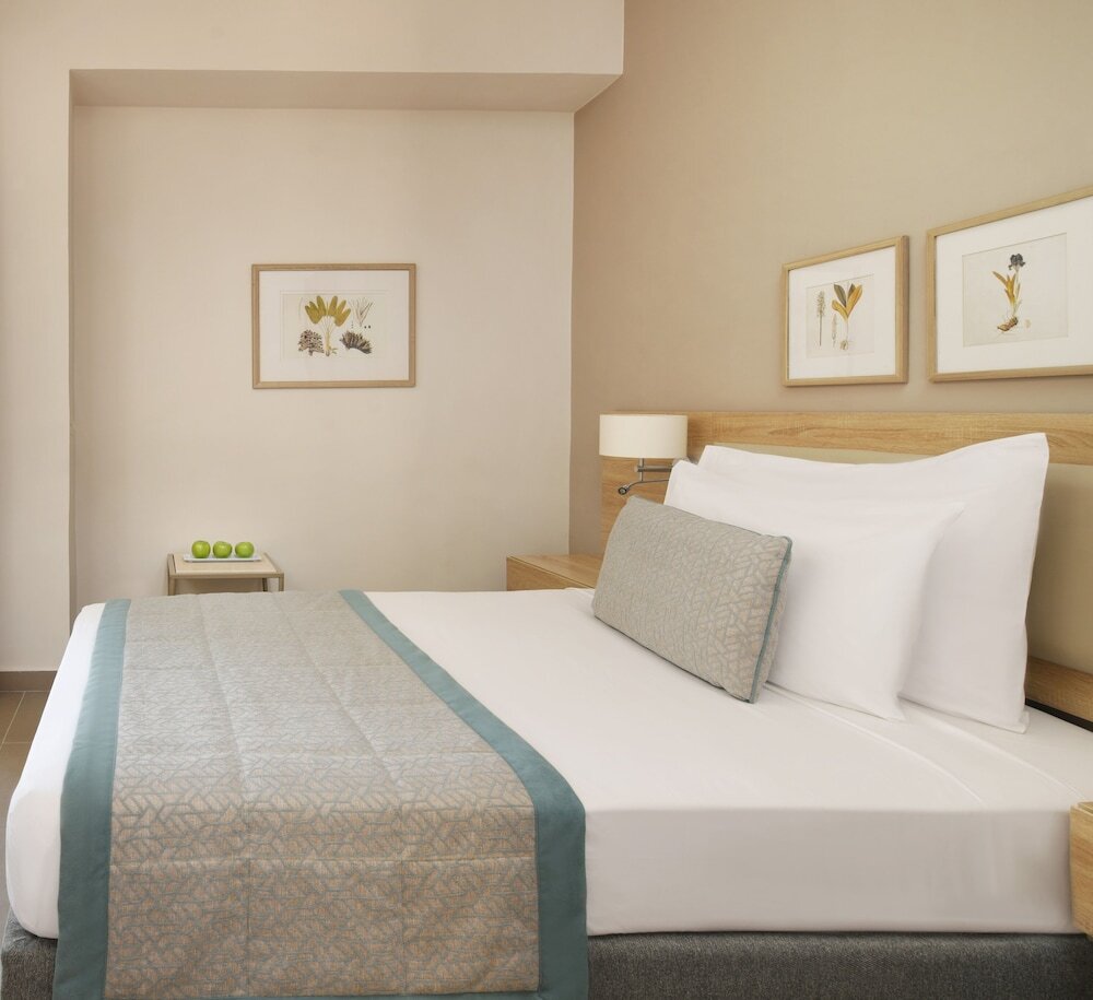 Jaz Fanara Residence