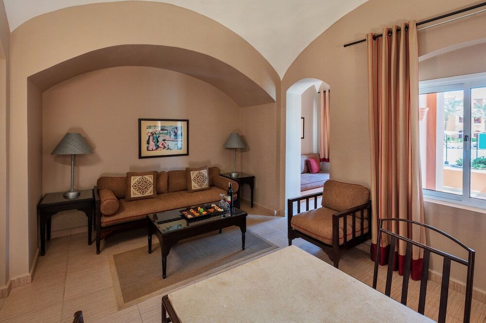 Jaz Makadi Oasis Resort