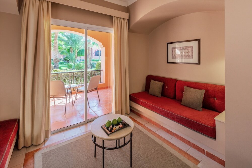 Jaz Makadi Oasis Resort
