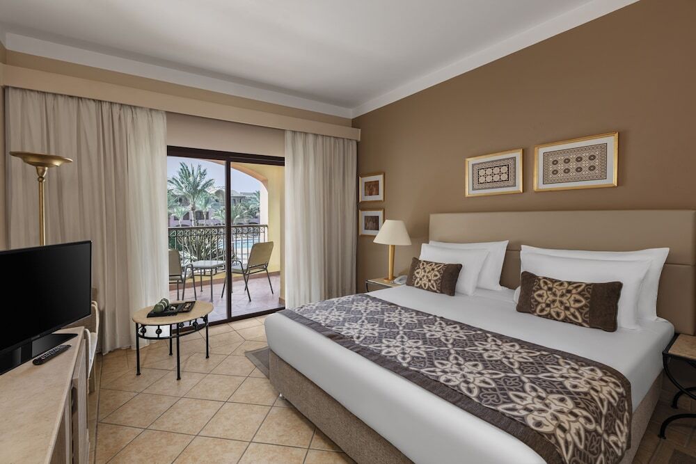 Jaz Makadi Saraya Resort