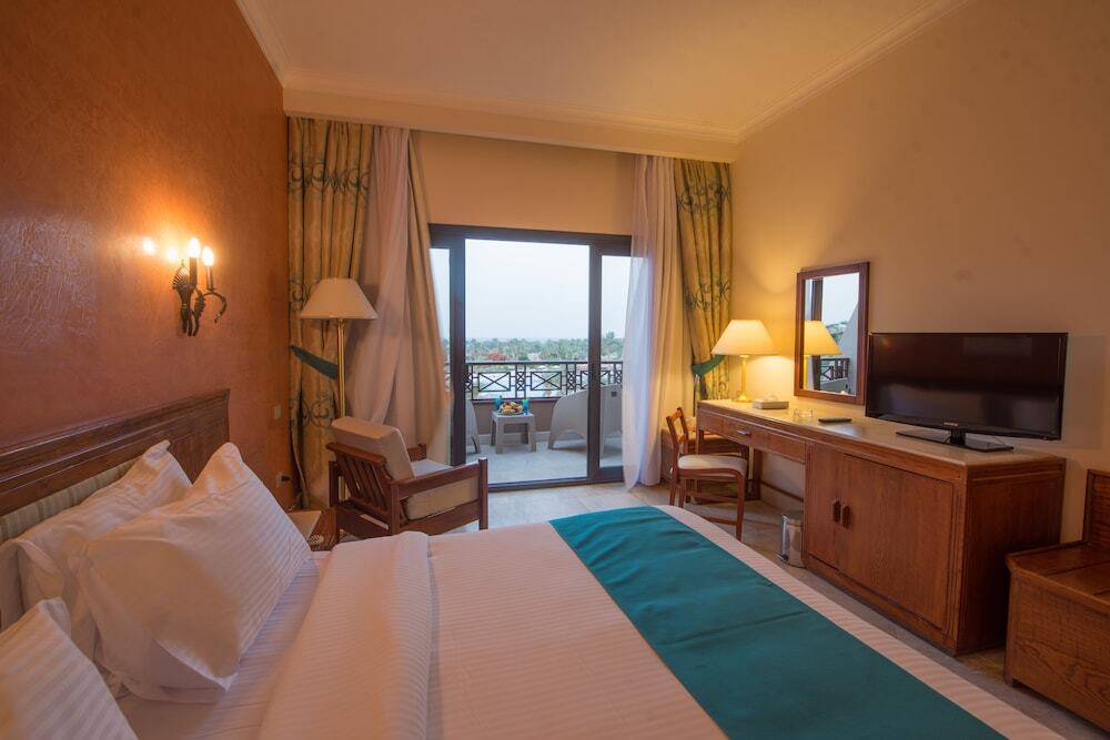 Sonesta Pharaoh Beach Resort