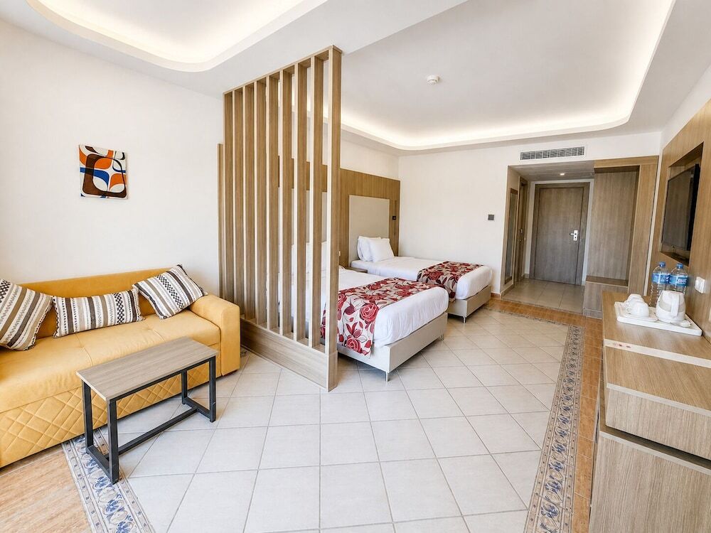 Royal Regency Club