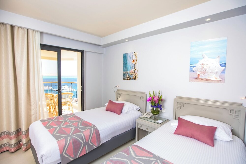 SUNRISE Holidays Resort - Adults Only