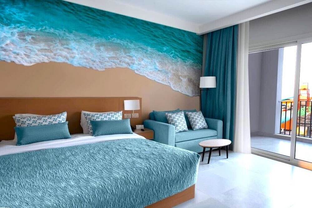 Amwaj Beach Club Abu Soma