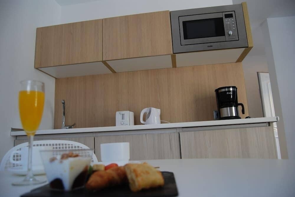 Broncemar Beach Suites