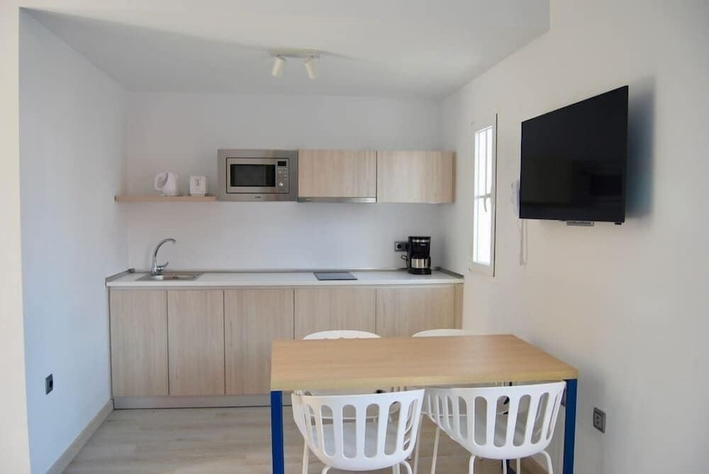 Broncemar Beach Suites