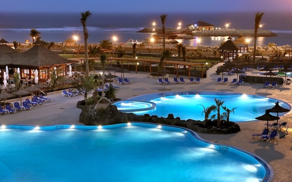 Elba Carlota Beach & Golf Resort