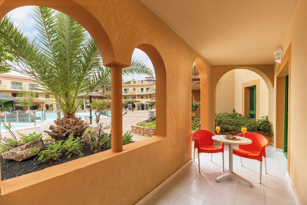 Elba Luc�a Sport & Suite Hotel