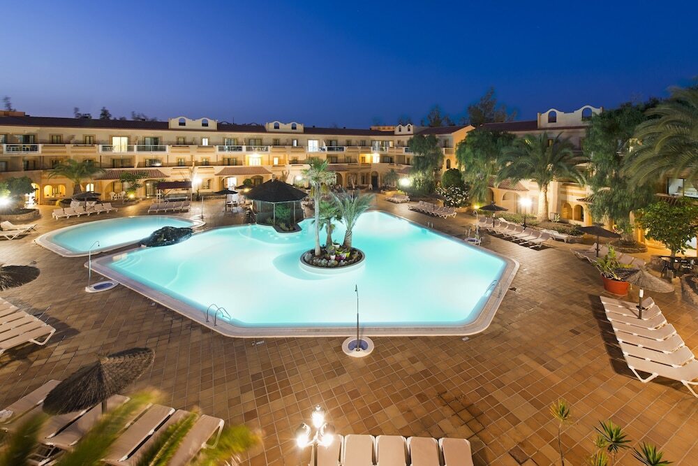 Elba Luc�a Sport & Suite Hotel