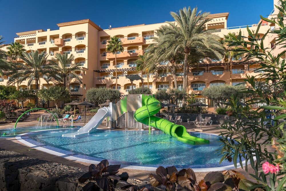 Elba Sara Beach & Golf Resort