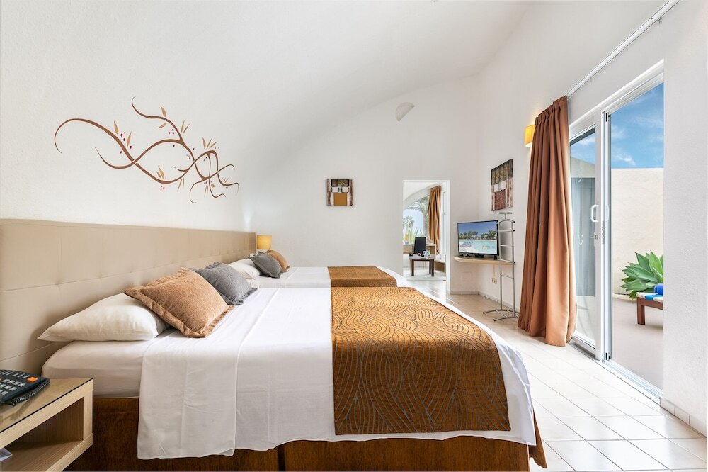 Hotel LIVVO Risco del Gato Suites
