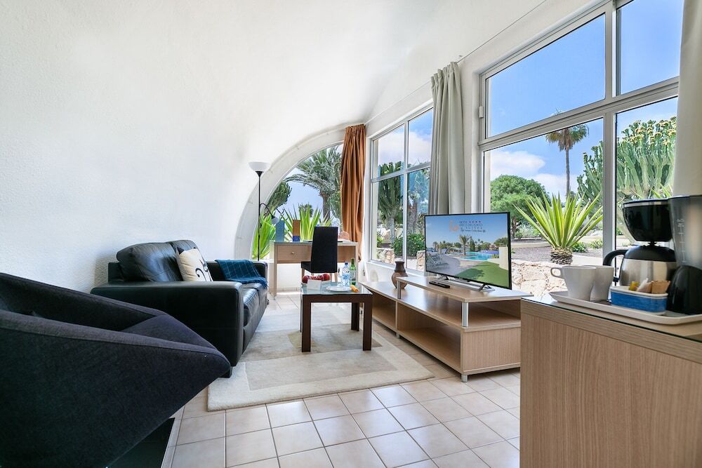 Hotel LIVVO Risco del Gato Suites