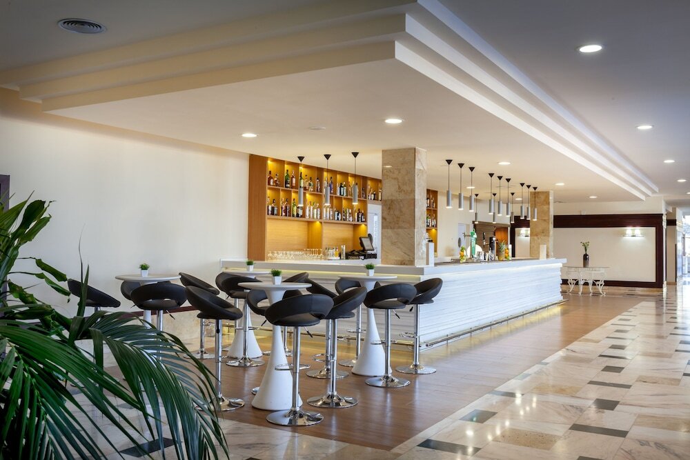 Occidental Jand�a Mar
