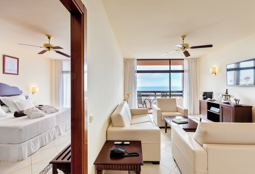 Occidental Jand�a Mar