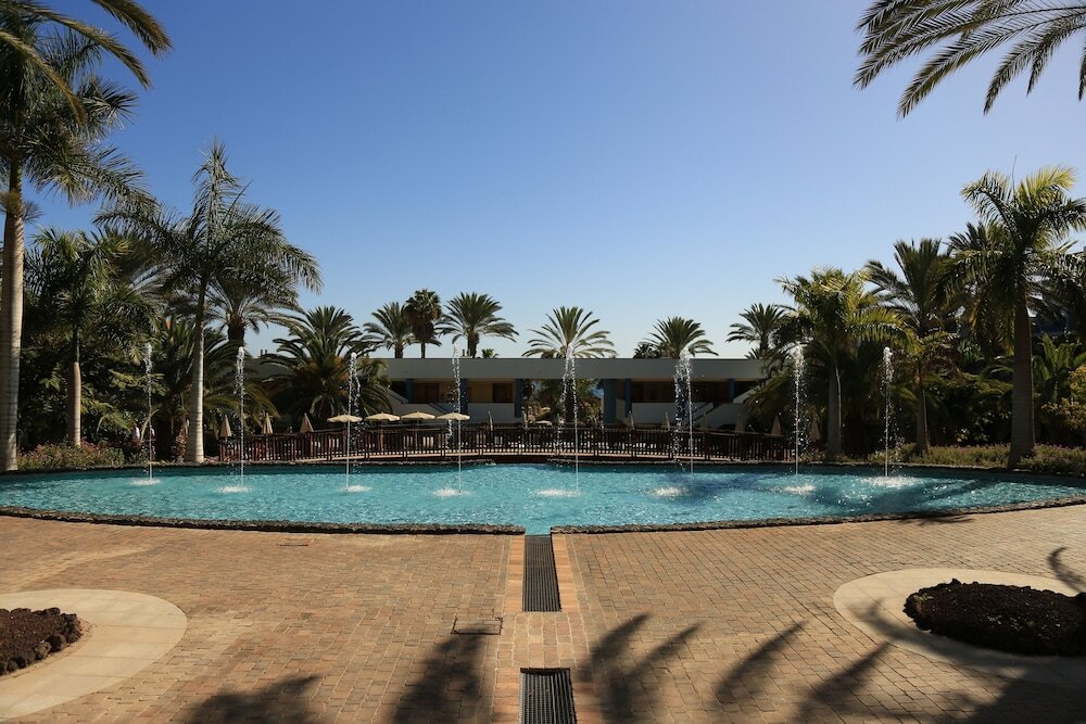 R2 P�jara Beach Hotel & Spa
