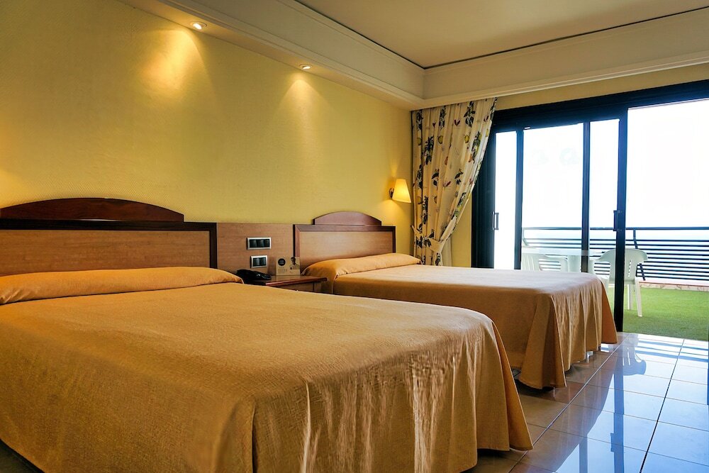 SBH Crystal Beach Hotel & Suites