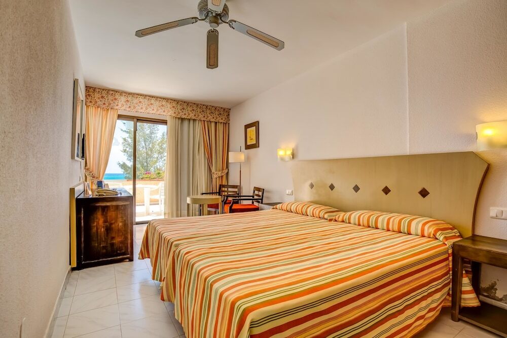 SBH Taro Beach Hotel
