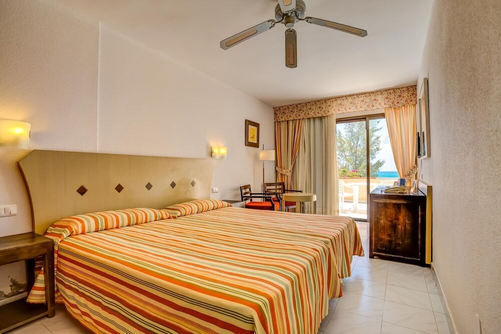 SBH Taro Beach Hotel