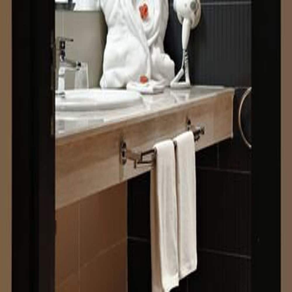 Rawabi Hotel and Spa