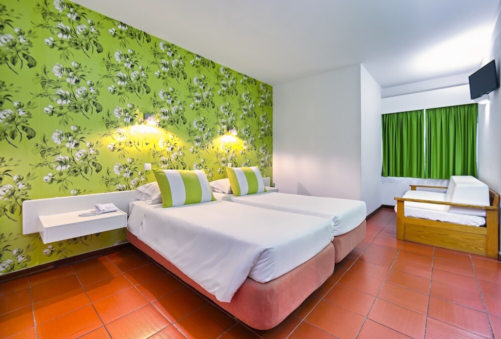 Hotel Praia Dourada