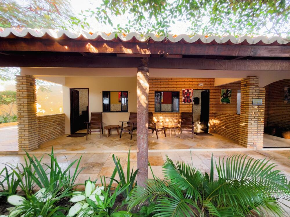 Pousada Jardim dos Orix�s 