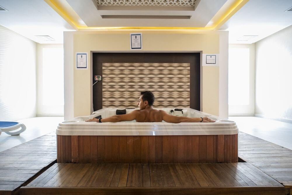 M�venpick Waterpark Resort & Spa Soma Bay