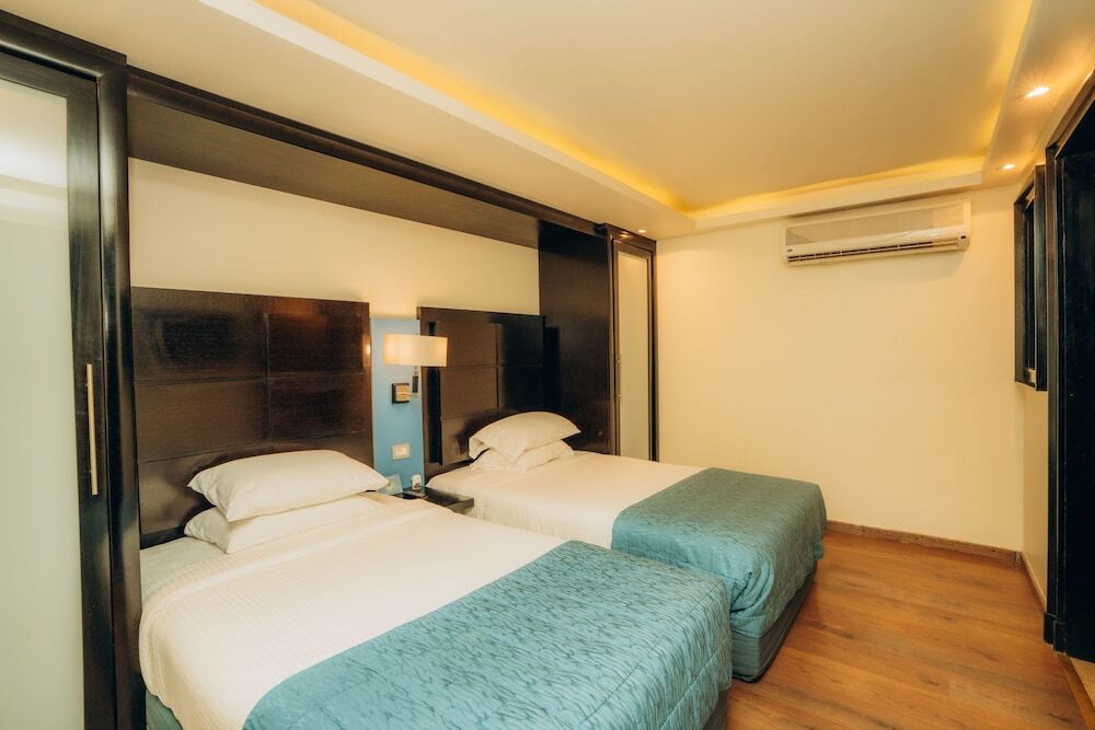 Reef Oasis Blue Bay Resort