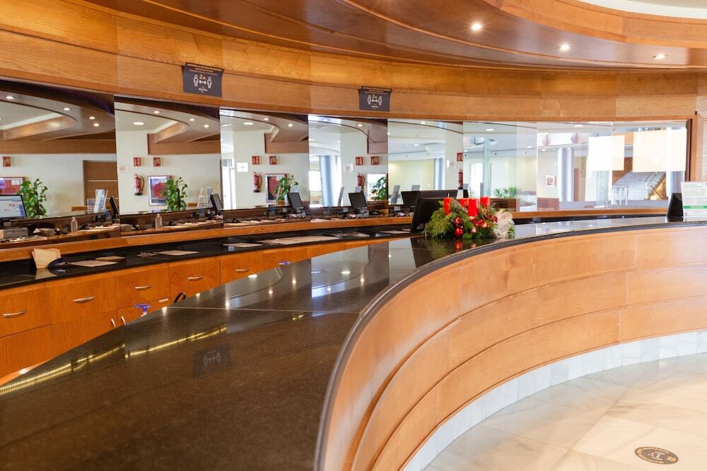 R2 P�jara Beach Hotel & Spa