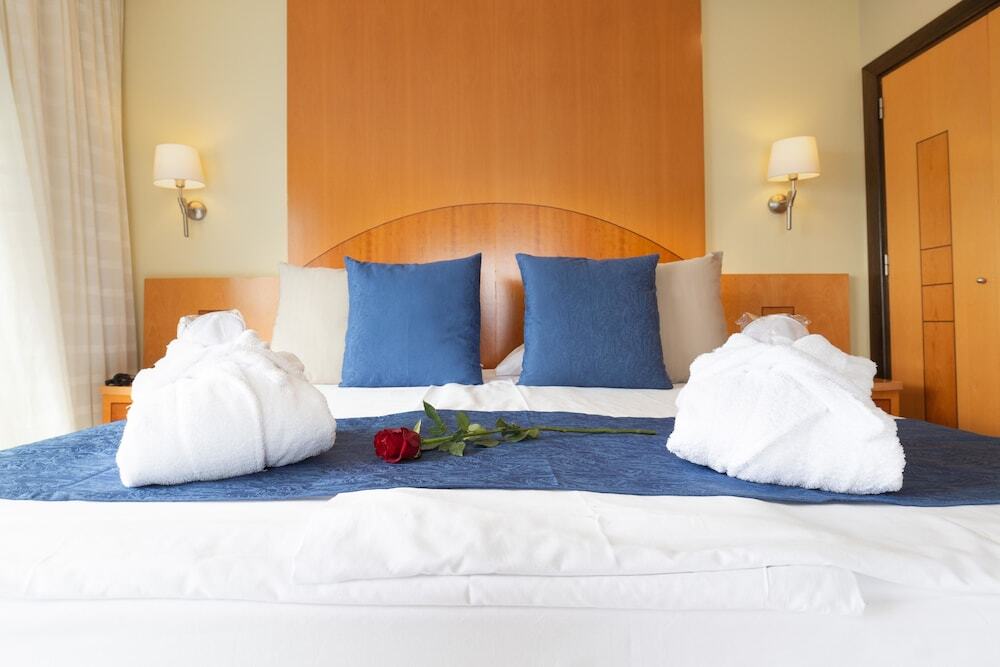 R2 P�jara Beach Hotel & Spa