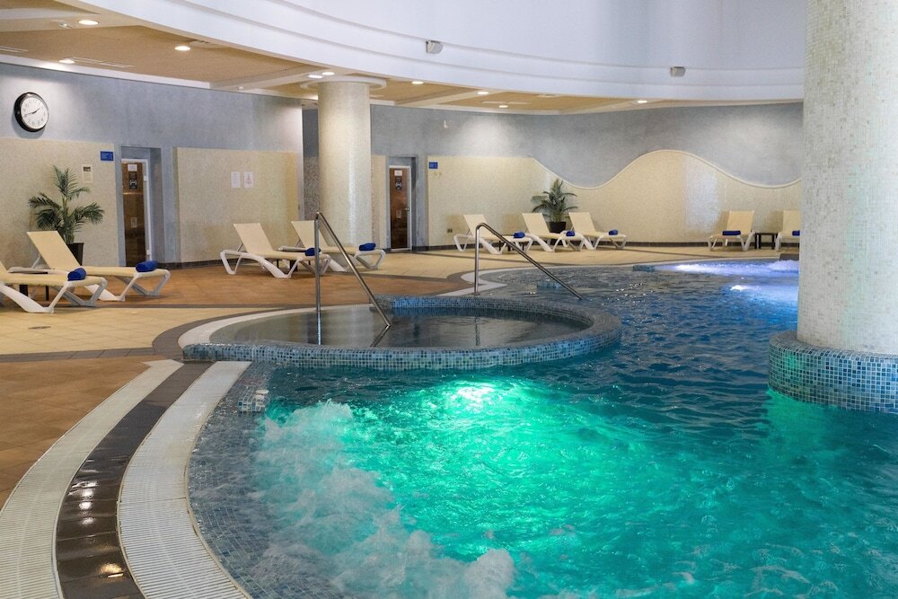 R2 P�jara Beach Hotel & Spa