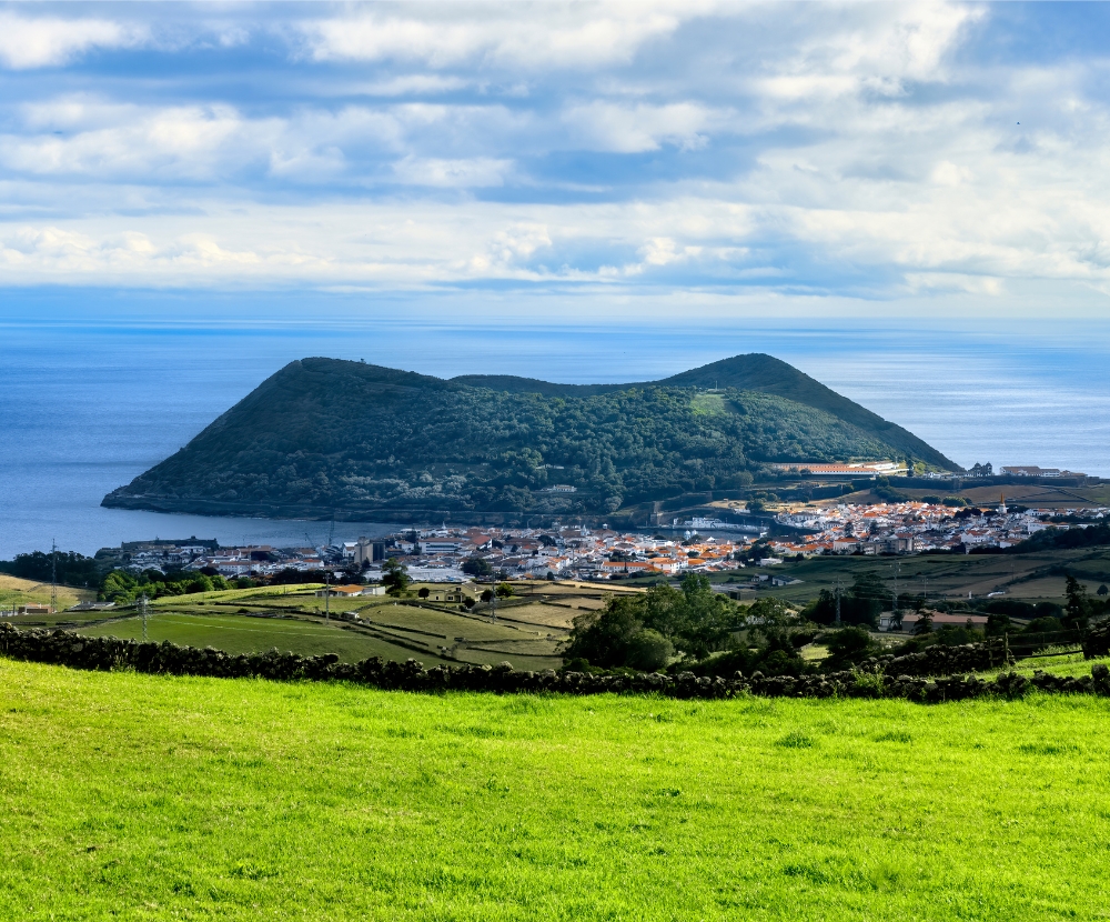 Terceira Explorer