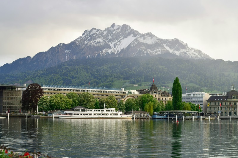 Zurique, Lucerna, Interlaken & Genebra