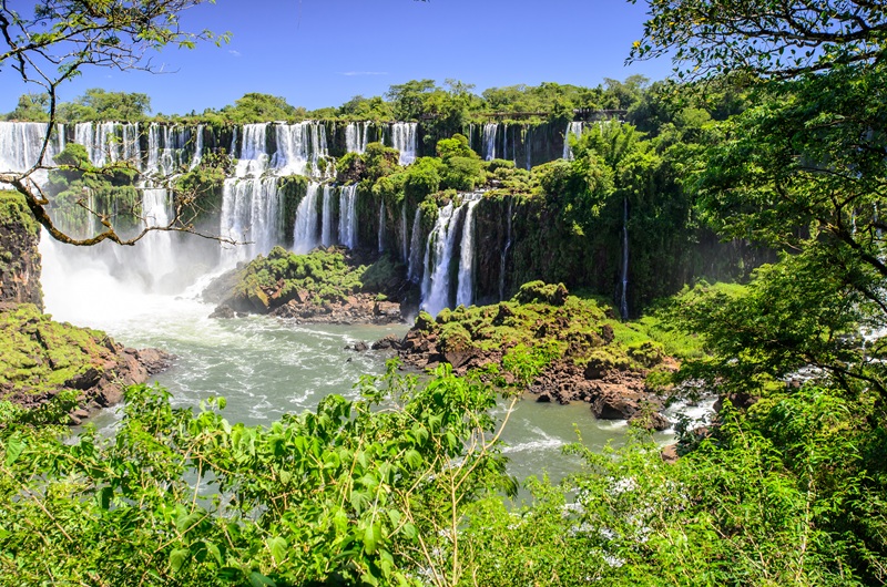 https://pt.tui.com/single_product.php?pkt_id=6135&Produto=Descobre a Argentina&destino=ARGENTINA 
